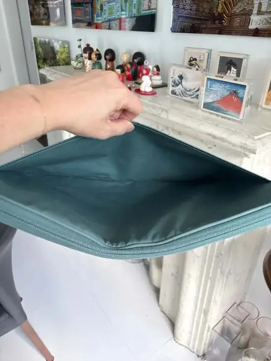 Fjällräven Kånken 15" Laptop Case in Frost Green - Picture 5 of 7